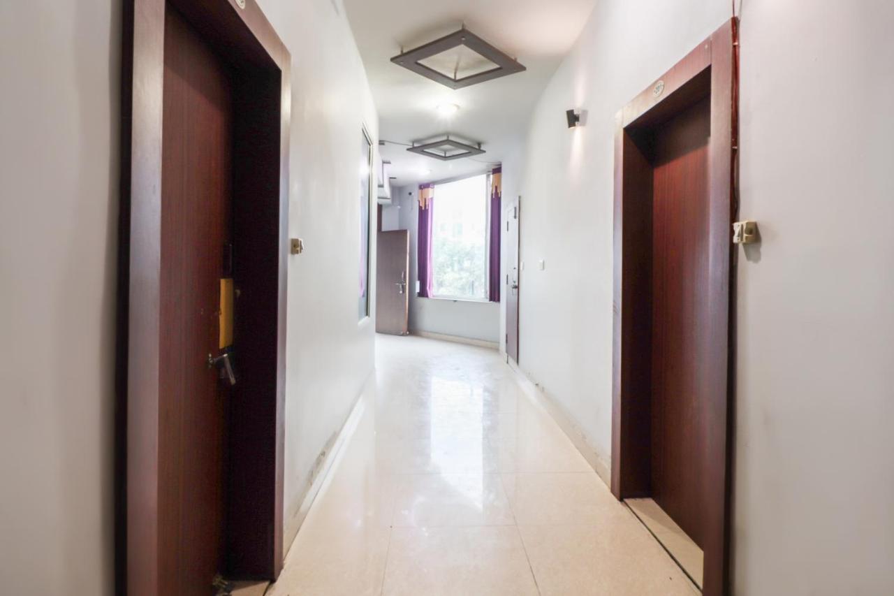 Oyo 69402 Yogeshwar Dhaam Vrindāvan Exterior foto