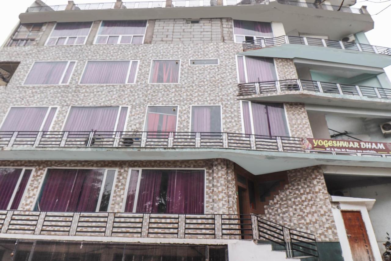 Oyo 69402 Yogeshwar Dhaam Vrindāvan Exterior foto